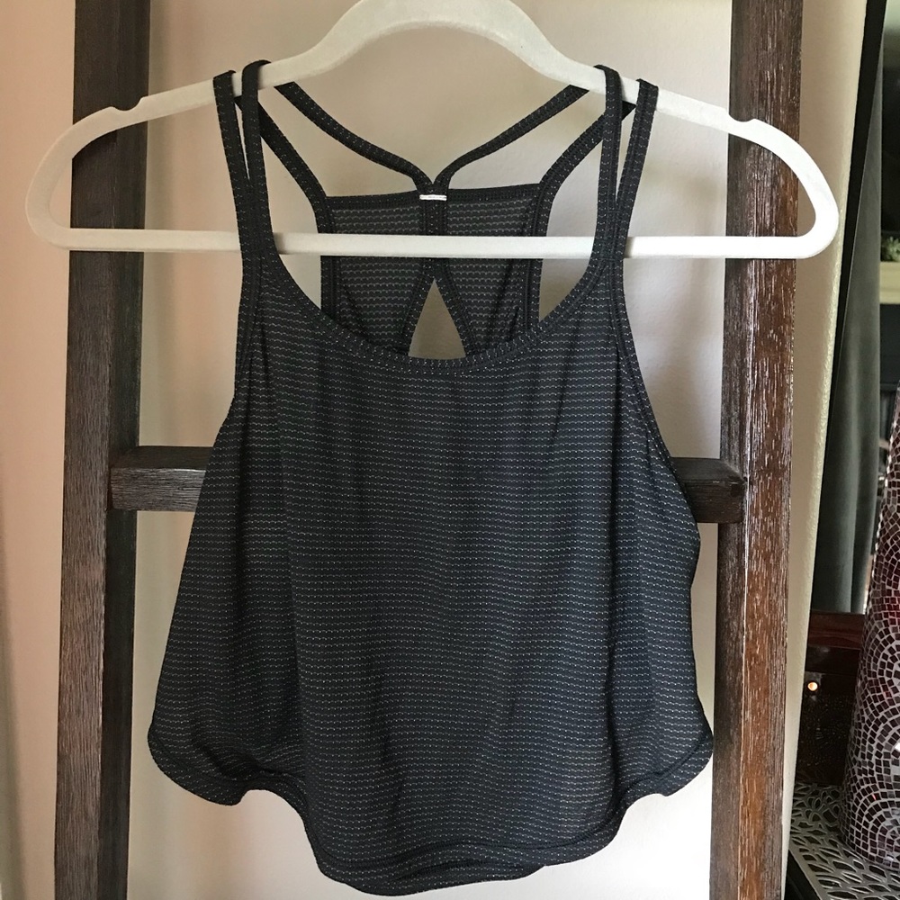Lululemon On the Run Crop Singlet Black